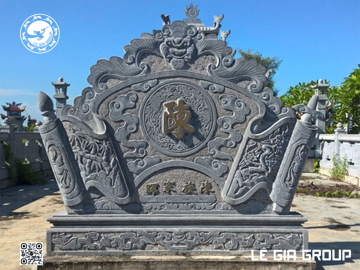 Khám phá về ý nghĩa bình phong nhà thờ họ cổ truyền